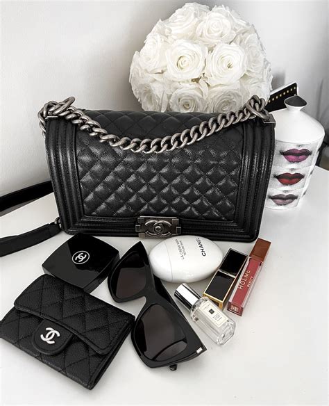 jennifer lopez chanel boy bag|Chanel bag review.